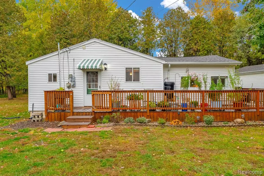 2961 Pointe Aux Barques Road, Port Austin Twp, MI 48467