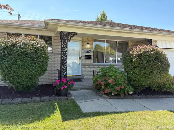 Sterling Heights, MI 48312,12376 CANTERBURY Drive