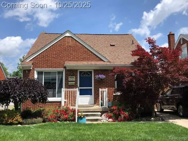 13646 Hart Street, Oak Park, MI 48237