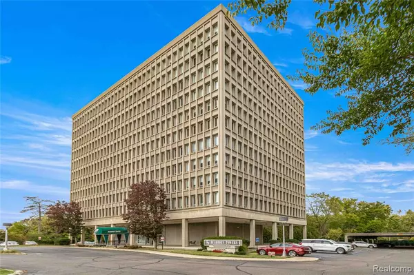 Dearborn, MI 48124,22700 Garrison Street 1105