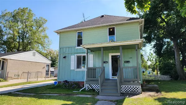 102 Michigan Street, Mt. Clemens, MI 48043