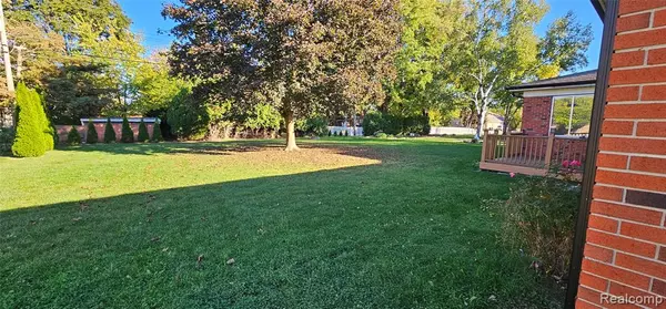 Sterling Heights, MI 48314,42152 Tessmer Drive N