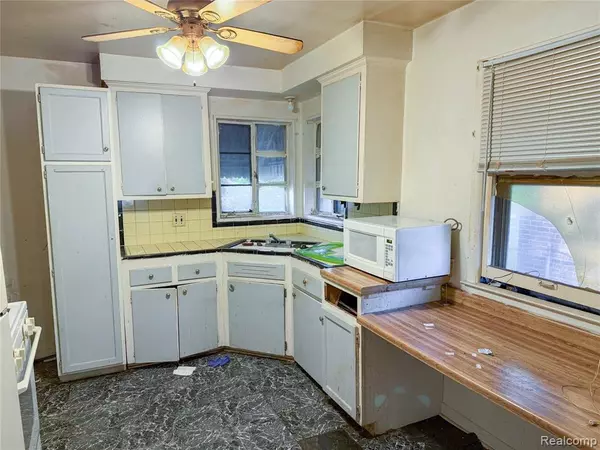 Inkster, MI 48141,28961 Grandview Street