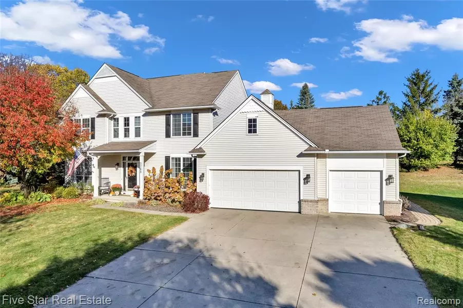 3268 Cranbrook Court, Orion Twp, MI 48359