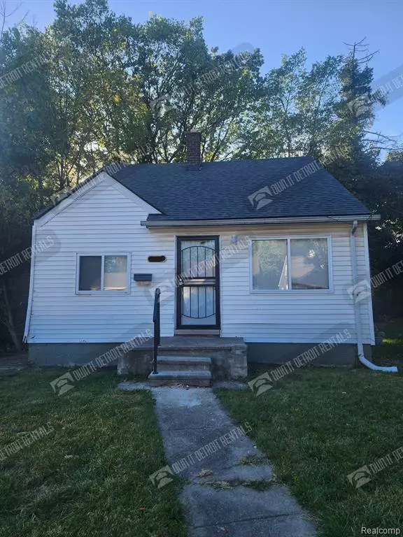 7633 Stahelin Avenue, Detroit, MI 48228