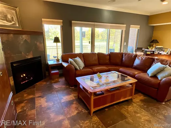 Clinton Twp, MI 48038,38354 Country Club Drive