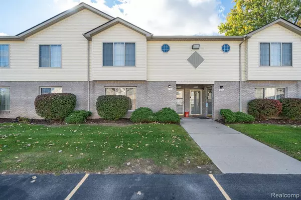 Roseville, MI 48066,19560 Spagnuolo Lane 22