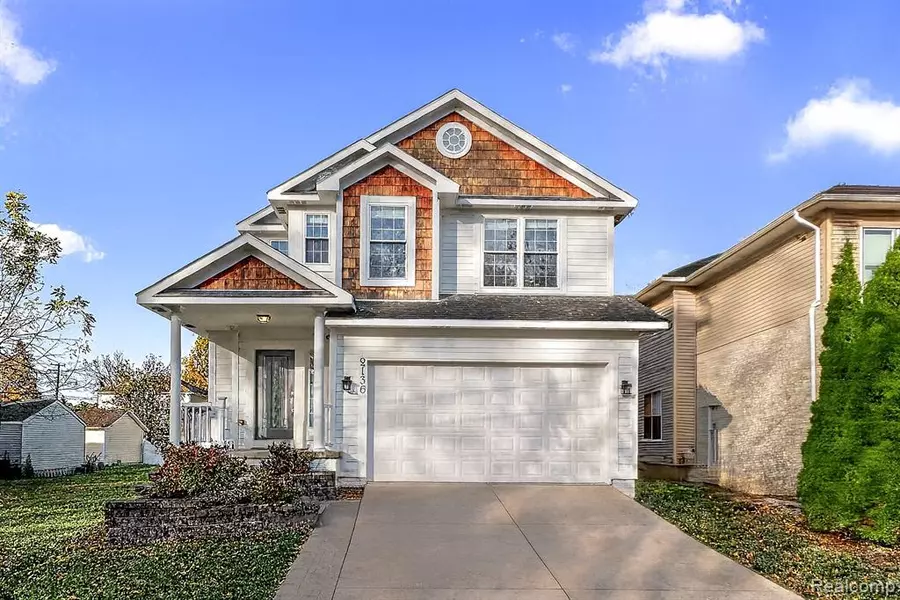 2136 Brock Street, Keego Harbor, MI 48320