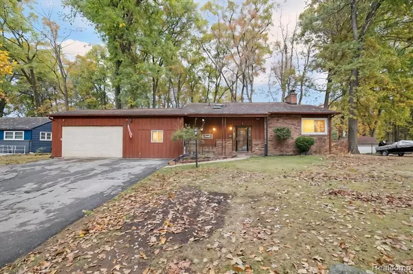 3316 W Franklin Street, Jackson, MI 49203