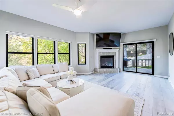 Brighton, MI 48116,1293 Brighton Lake Road