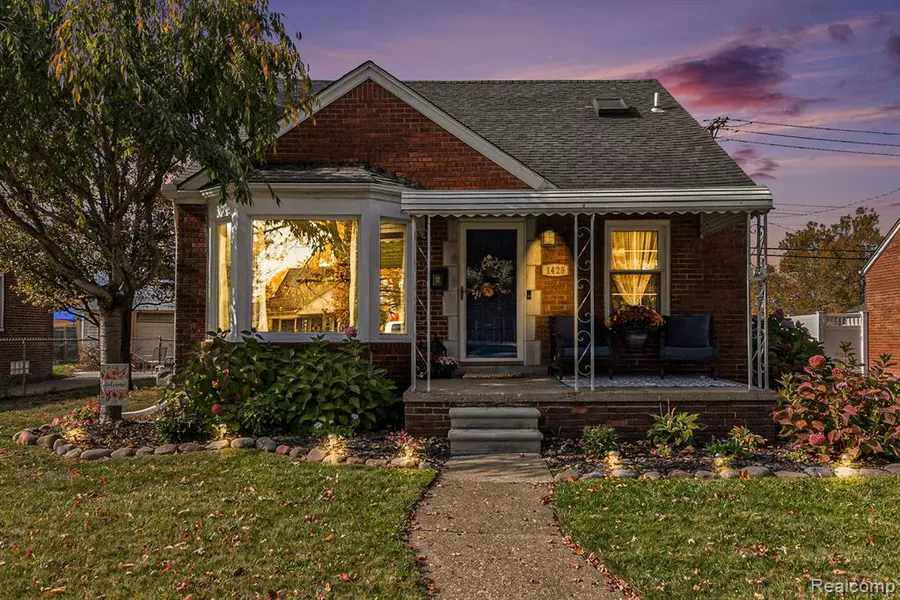 1428 13th Street, Wyandotte, MI 48192