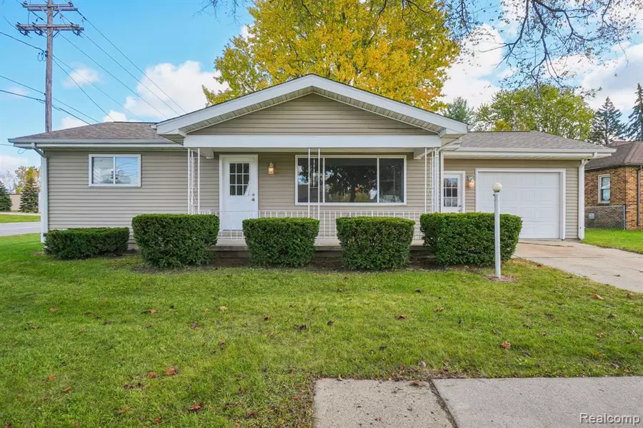 4994 N Michigan Avenue, Saginaw, MI 48604