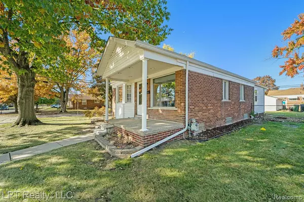 Allen Park, MI 48101,16546 Philomene Boulevard