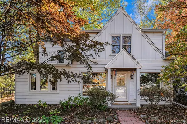 Livonia, MI 48150,27501 W Chicago Street