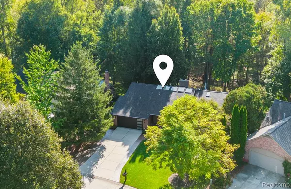 Rochester Hills, MI 48307,821 River Bend Drive