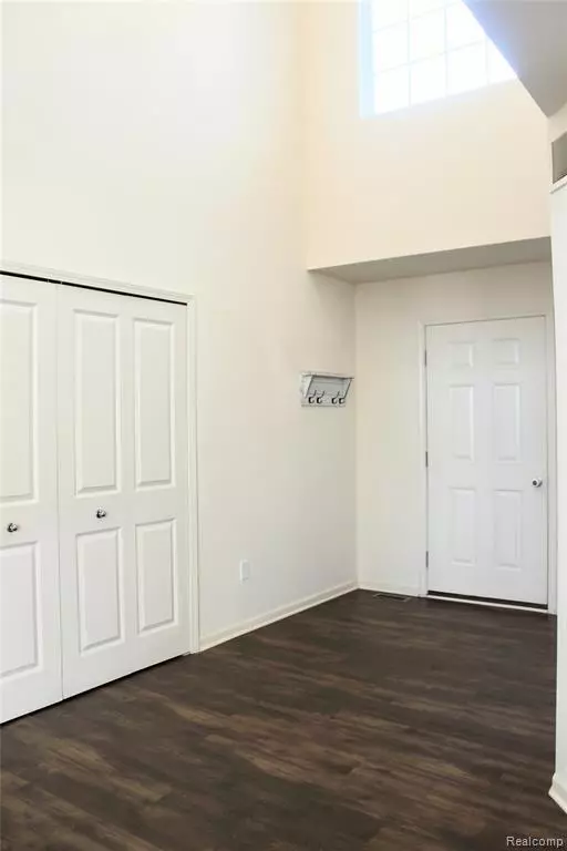 Belleville, MI 48111,13735 Chester Court