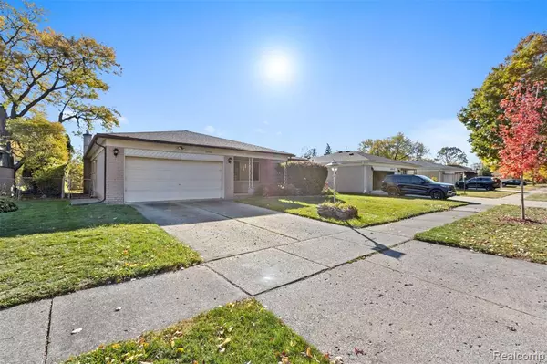 Troy, MI 48083,2846 Teasdale Drive