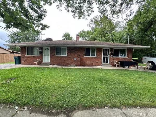 819 FRANK Avenue, Lincoln Park, MI 48146