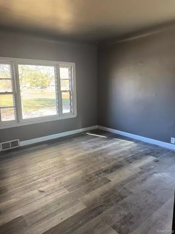 Warren, MI 48089,11388 Jackson Avenue