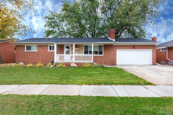 23510 Playview Street, St. Clair Shores, MI 48082