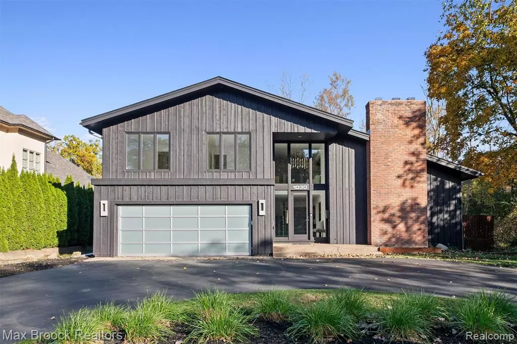 Birmingham, MI 48009,1030 Lakeside Drive