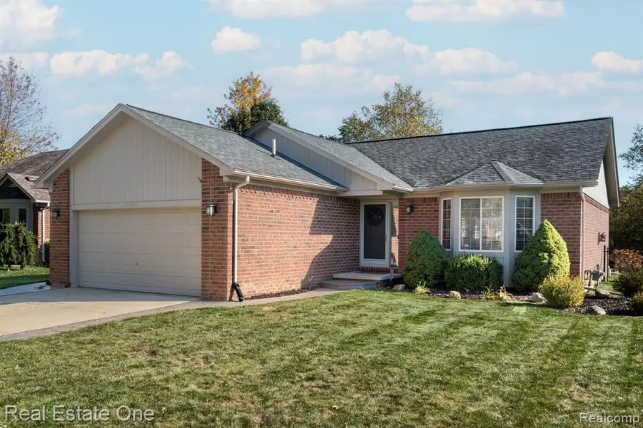 45306 Dante Drive, Macomb Twp, MI 48042