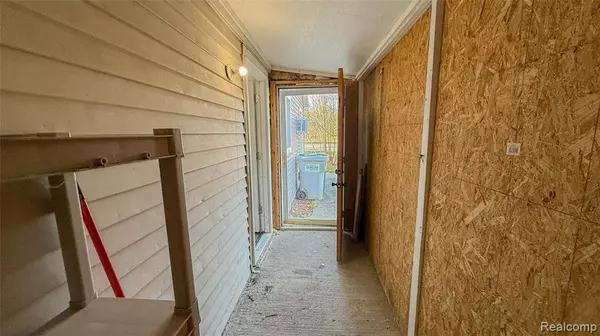 Green Oak Twp, MI 48178,13810 9 Mile Road