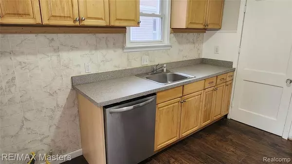 Southgate, MI 48195,13680 Agnes Street