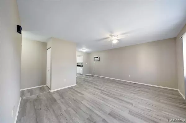 Brighton, MI 48116,211/215 Odoherty Road