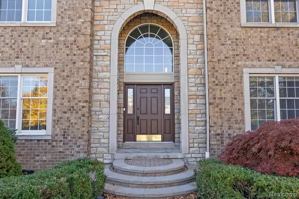 Novi, MI 48374,50623 Chesapeake Drive