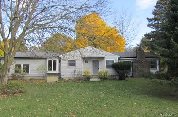 8344 Ellis, Village Of Clarkston, MI 48346