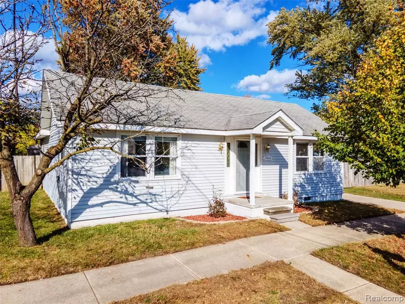 27440 Fargo Street, Livonia, MI 48152