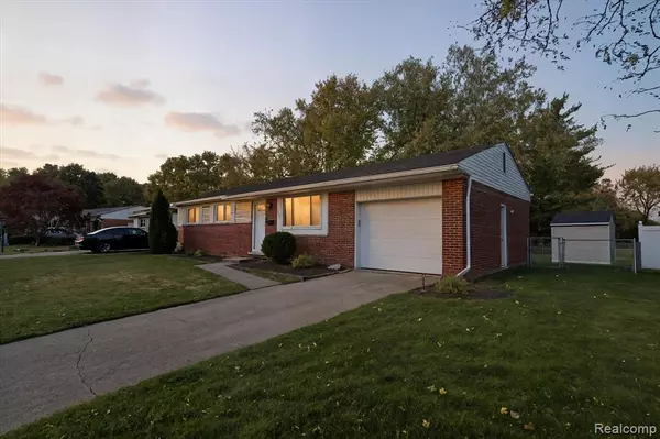 Livonia, MI 48154,35638 Grennada Street