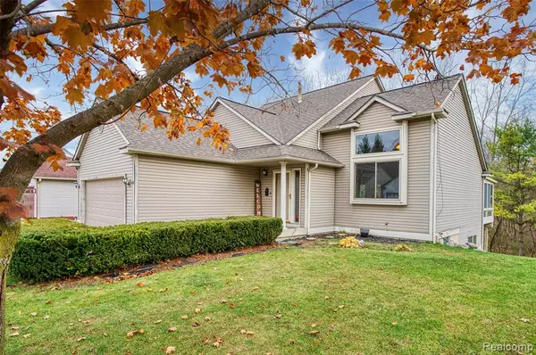 Howell, MI 48843,1285 Edgebrook Drive