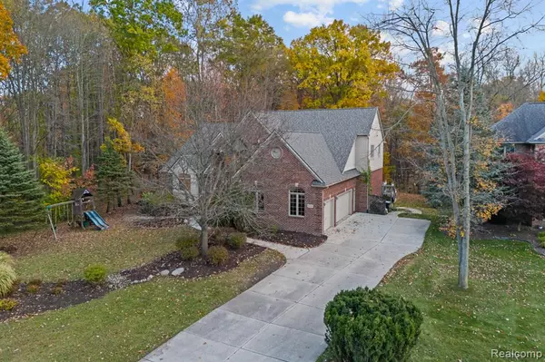 Livonia, MI 48154,30425 Munger Drive