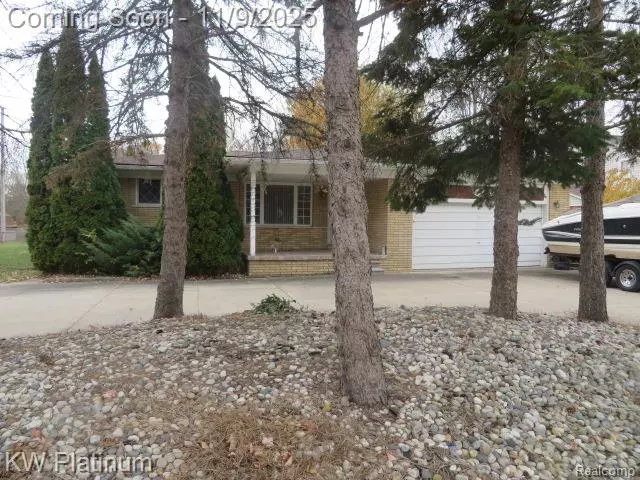 49400 Callens Road, Chesterfield Twp, MI 48047