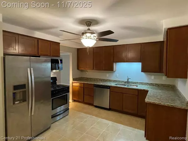 Garden City, MI 48135,33541 Florence Street