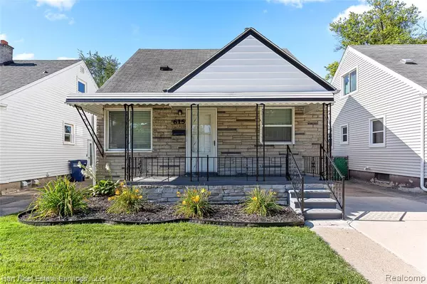 615 Garfield Avenue, Lincoln Park, MI 48146