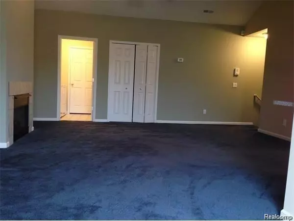 Commerce Twp, MI 48390,14210 Addington Drive