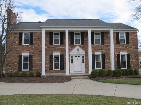 5706 Stonington CRT, West Bloomfield Twp, MI 48322