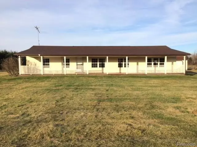 4687 N LAKE RD, Marathon Twp, MI 48421