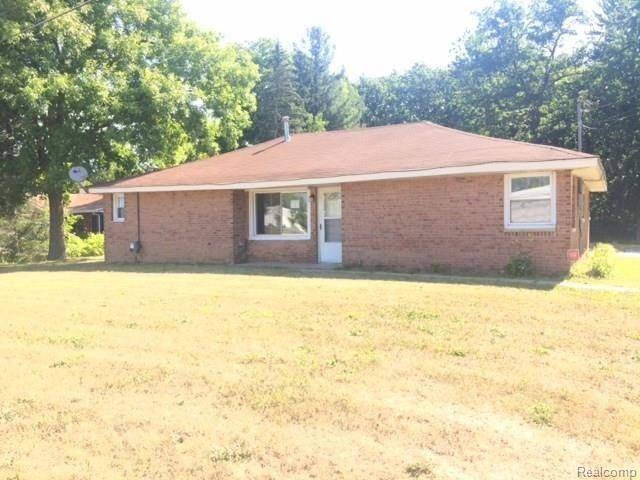 1165 S ELMS RD, Flint Twp, MI 48532