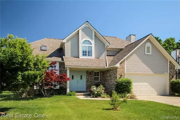 5779 GLEN CREEK CRT, Ann Arbor, MI 48108