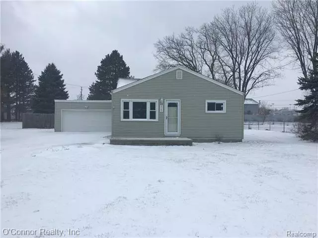 Fort Gratiot, MI 48059,4583 MEADOWLAWN DR