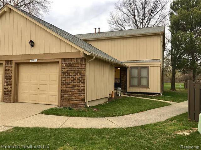 31700 BEAR CREEK BLVD, Warren, MI 48093