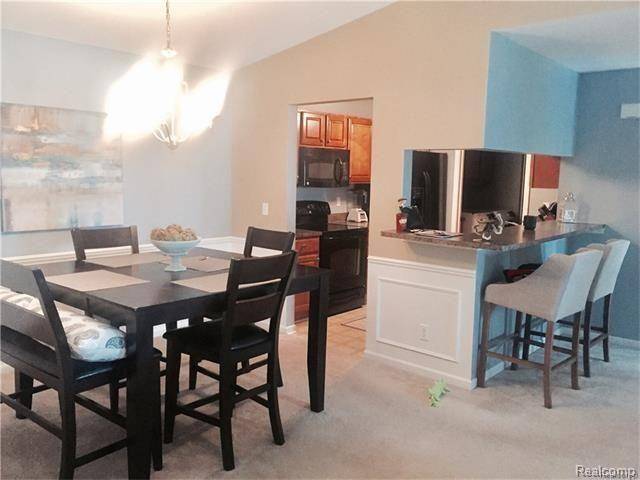 Macomb Twp, MI 48042,52028 Naugatuck DR