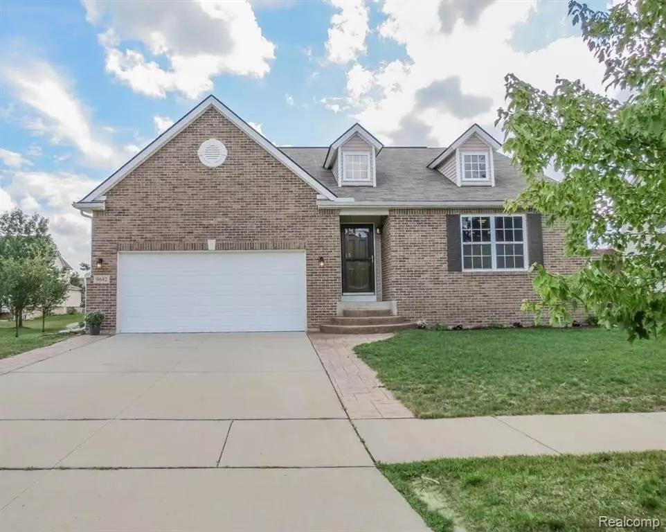 Ypsilanti Twp, MI 48197,9642 Falmouth DR