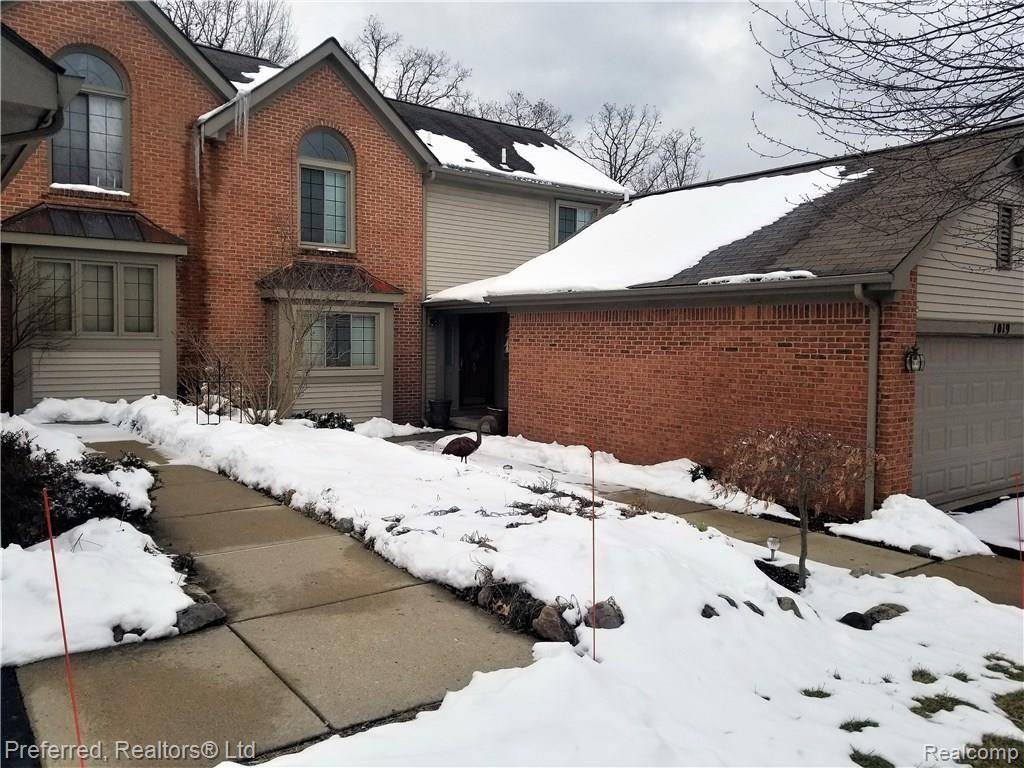 1019 PINEWOOD CT, Brighton, MI 48116
