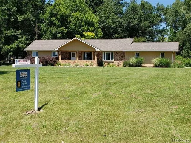 2865 GALWAY BAY DR, Metamora, MI 48455