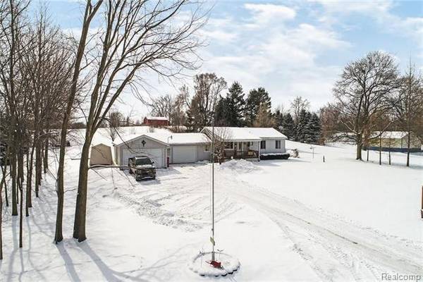 11338 LEHRING RD, Byron, MI 48418